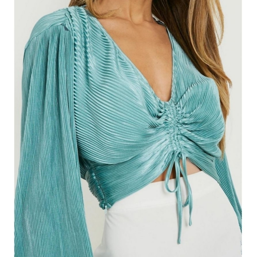 Boohoo Ruched Front Plisse w/ Balloon Sleeve Top Aqua | Size 12
